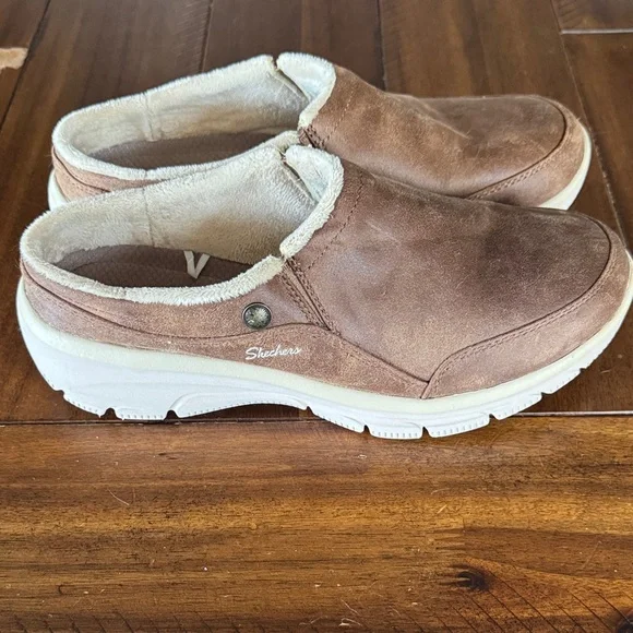 Skechers Brown Slip-On Loafers - Picture 3 of 6